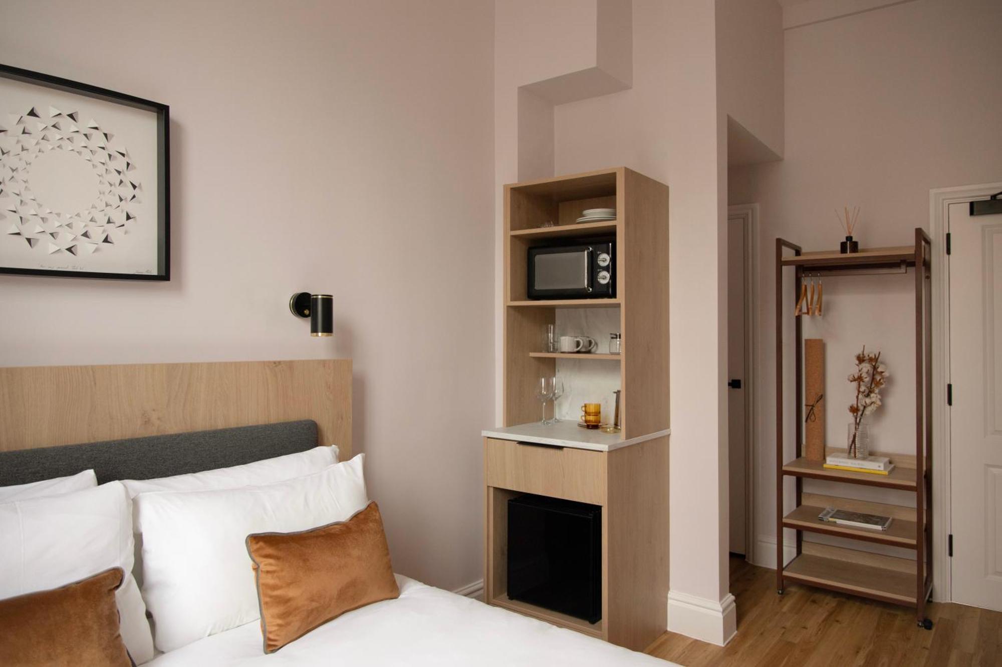 Bob W London Olympia Hotell Exteriör bild