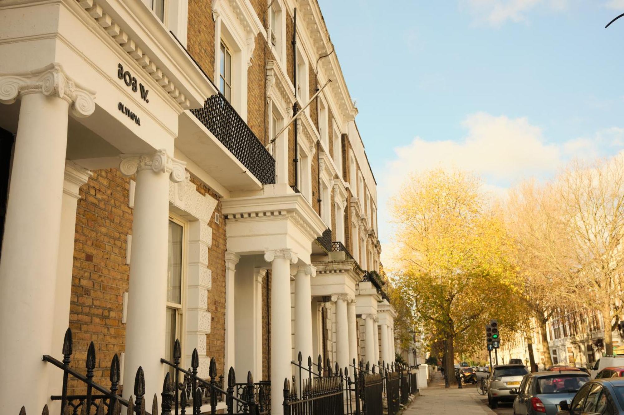 Bob W London Olympia Hotell Exteriör bild